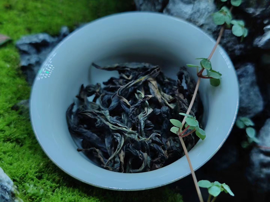 Jin Junmei 80g puszki z prezentami herbaty wuyi górski kwiat małe nasiona lianyun fabryki herbaty hurtowej
