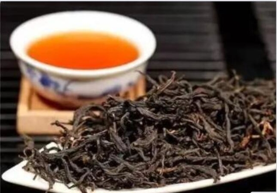 Autentyczne i smaczne gorące i kwaśne makaronki z Chongqing - warzenie Gongfu 2 lata trwałości