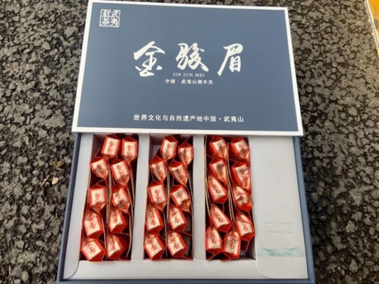 Jin Junmei 80g puszki z prezentami herbaty wuyi górski kwiat małe nasiona lianyun fabryki herbaty hurtowej